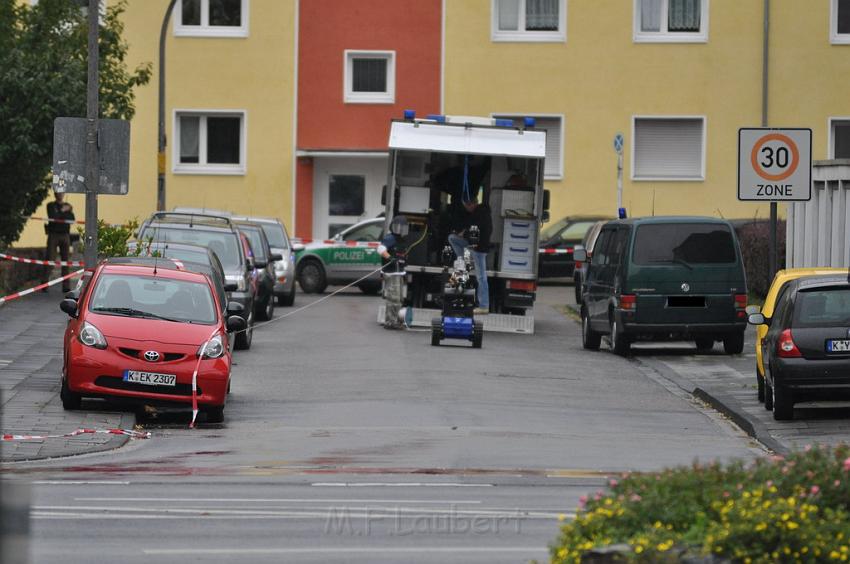 Kofferbombe entschaerft Koeln Graeffstr Subbelratherstr P043.JPG